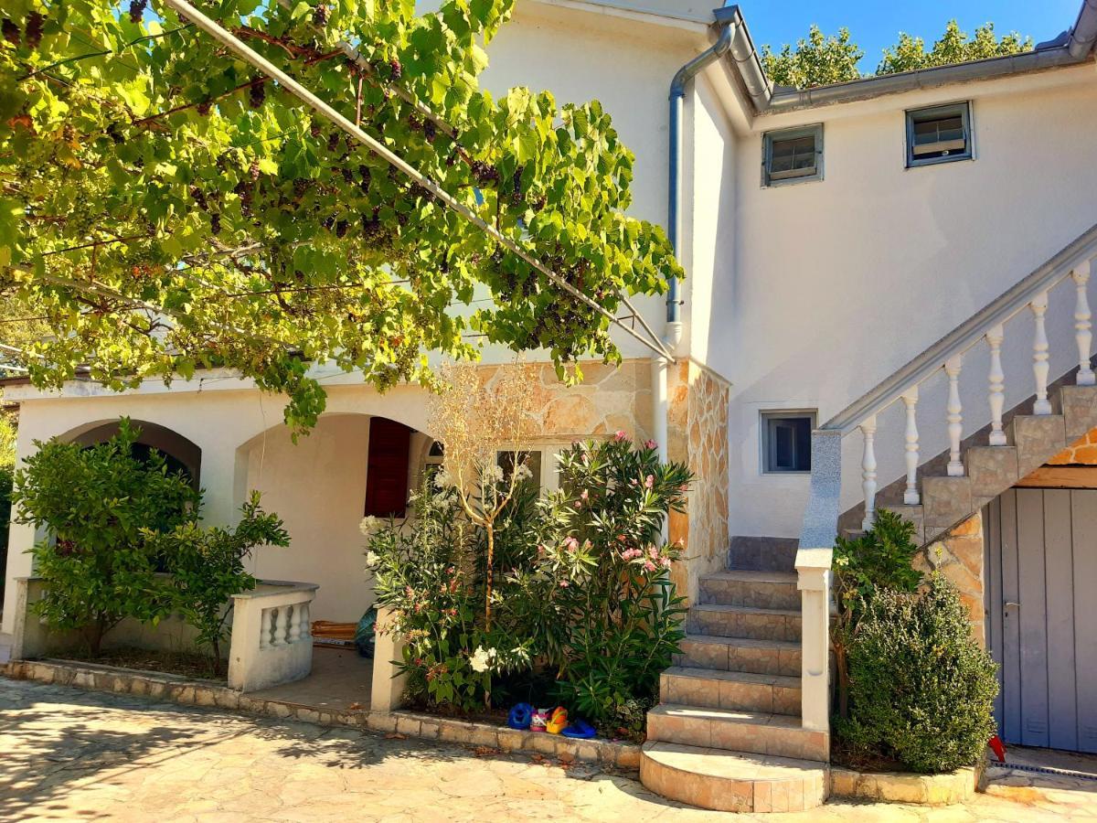 Villa.sunny.nin Apartment *
