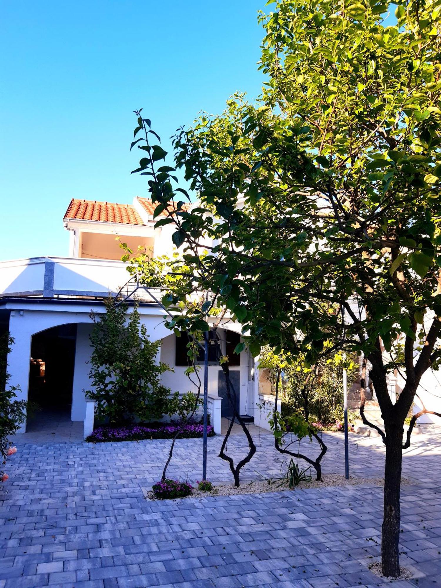 Villa.sunny.nin *